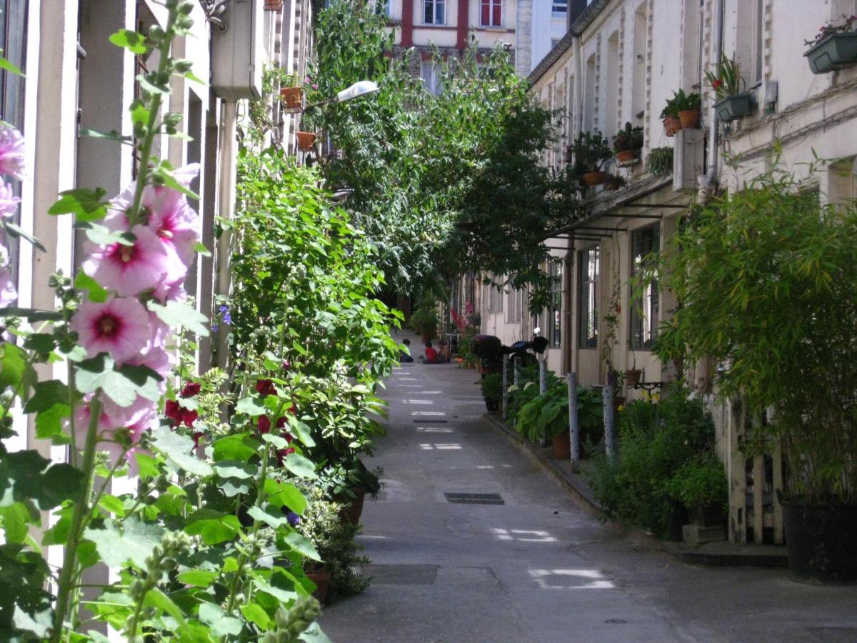 Cite Pilleux - Charming Studio In A Flowery Pedestrian Lane Paris Eksteriør billede